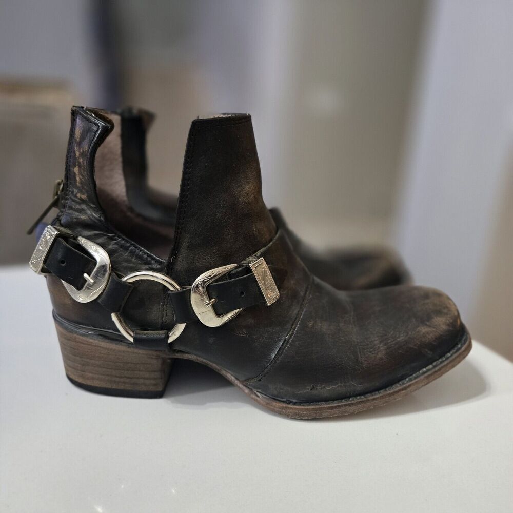 Freebird By Steven - Truce Black White Leather Harness Wmns Size 9